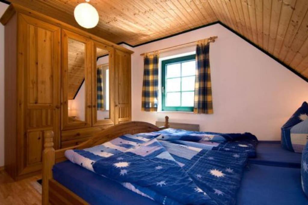 Trollhus - Grosses Familienfreundliches Ferienhaus Born Zewnętrze zdjęcie