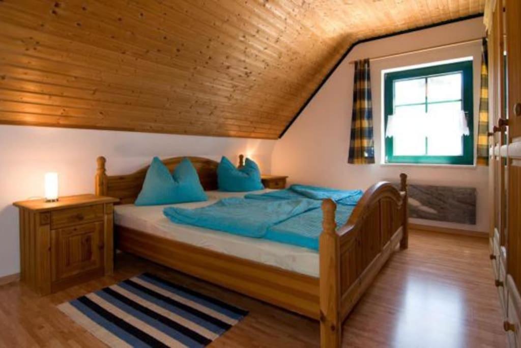 Trollhus - Grosses Familienfreundliches Ferienhaus Born Zewnętrze zdjęcie